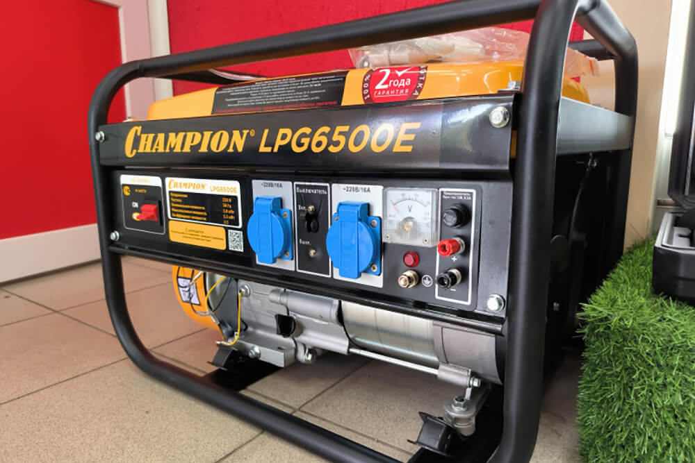 Генератор Champion LPG6500E